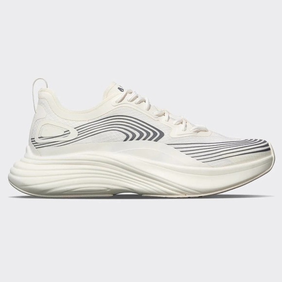 APL Shoes - APL Women’s Streamline Running Shoes Sneakers Size 7 Ivory Smoke